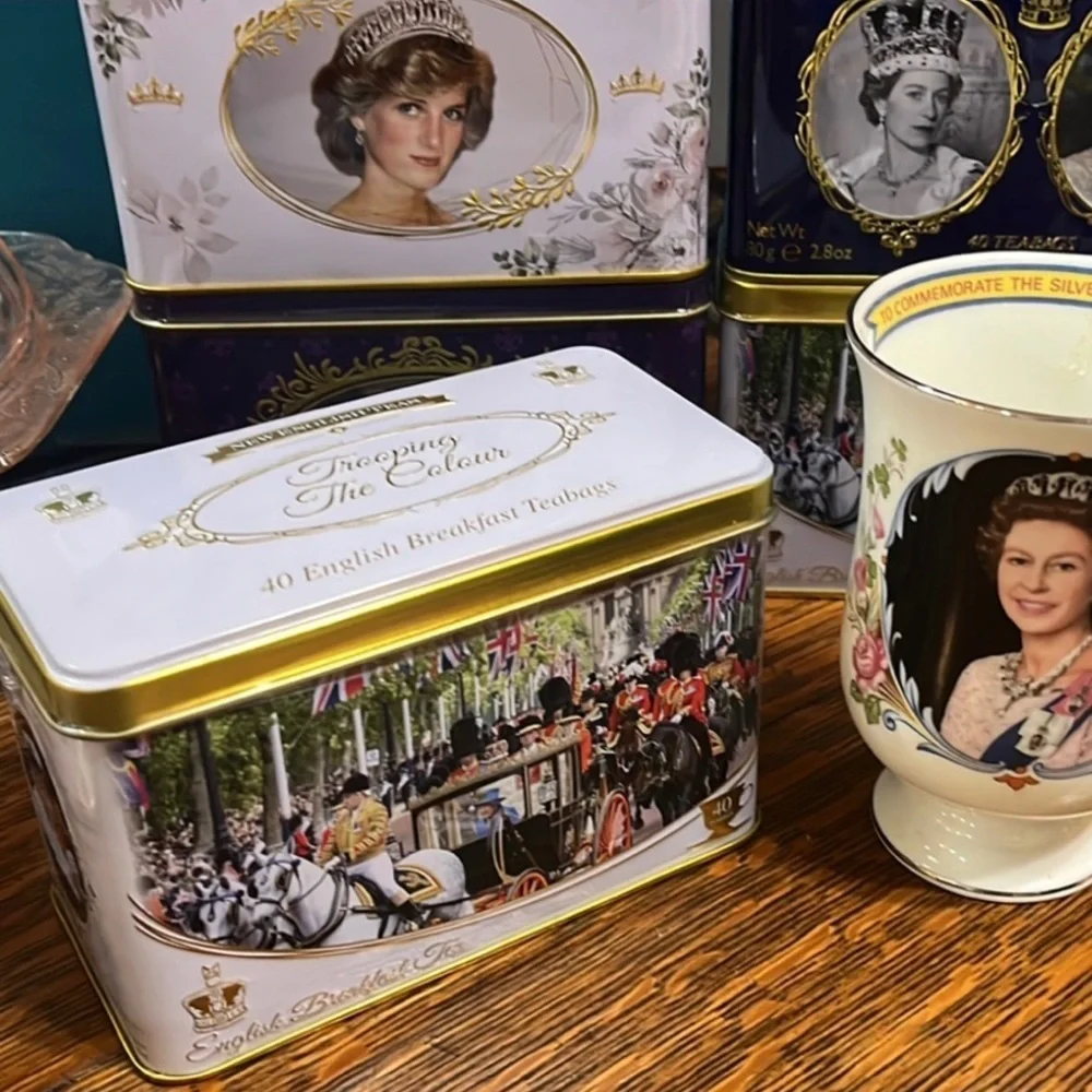 🇬🇧 QUEEN ELIZABETH II TROOPING THE COLOUR - ENGLISH BREAKFAST TEA 40 TEABAGS ✨